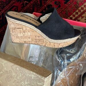 American Rag sz 7.5 SHIRAF black cork slip on